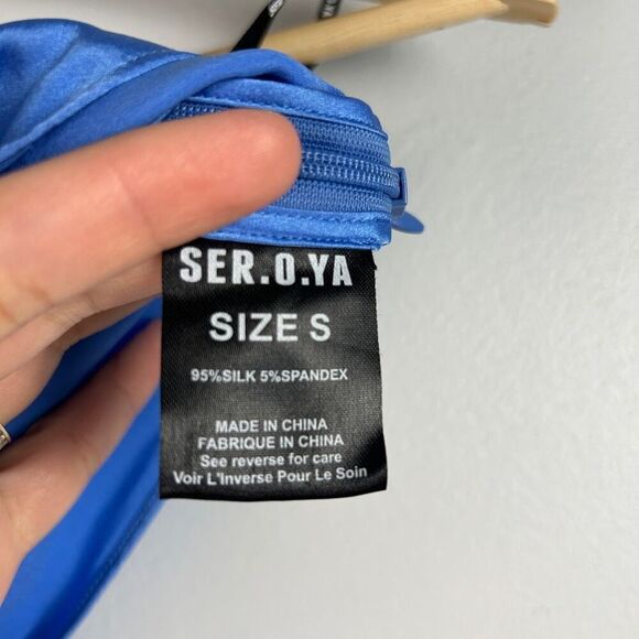 SER.O.YA ELLISON SILK TOP & MATCHING BLUE SILK PANTS SET - Picture 12 of 16